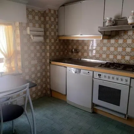 Precioso Atico De 80 M2 Y 35 M2 De Terraza