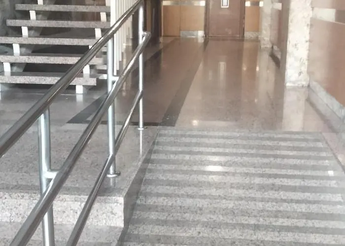 Precioso Atico De 80 M2 Y 35 M2 De Terraza 아파트 산탄데르