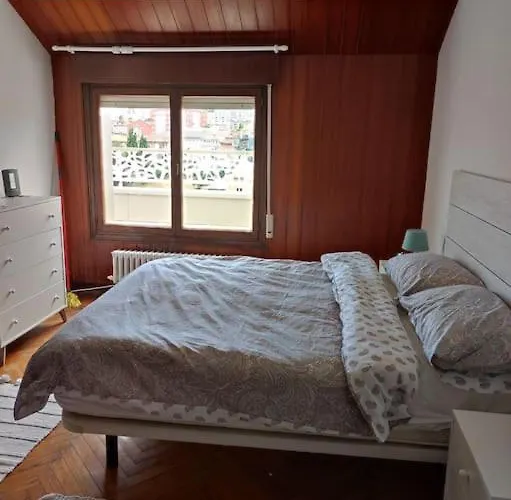 Precioso Atico De 80 M2 Y 35 M2 De Terraza Santander